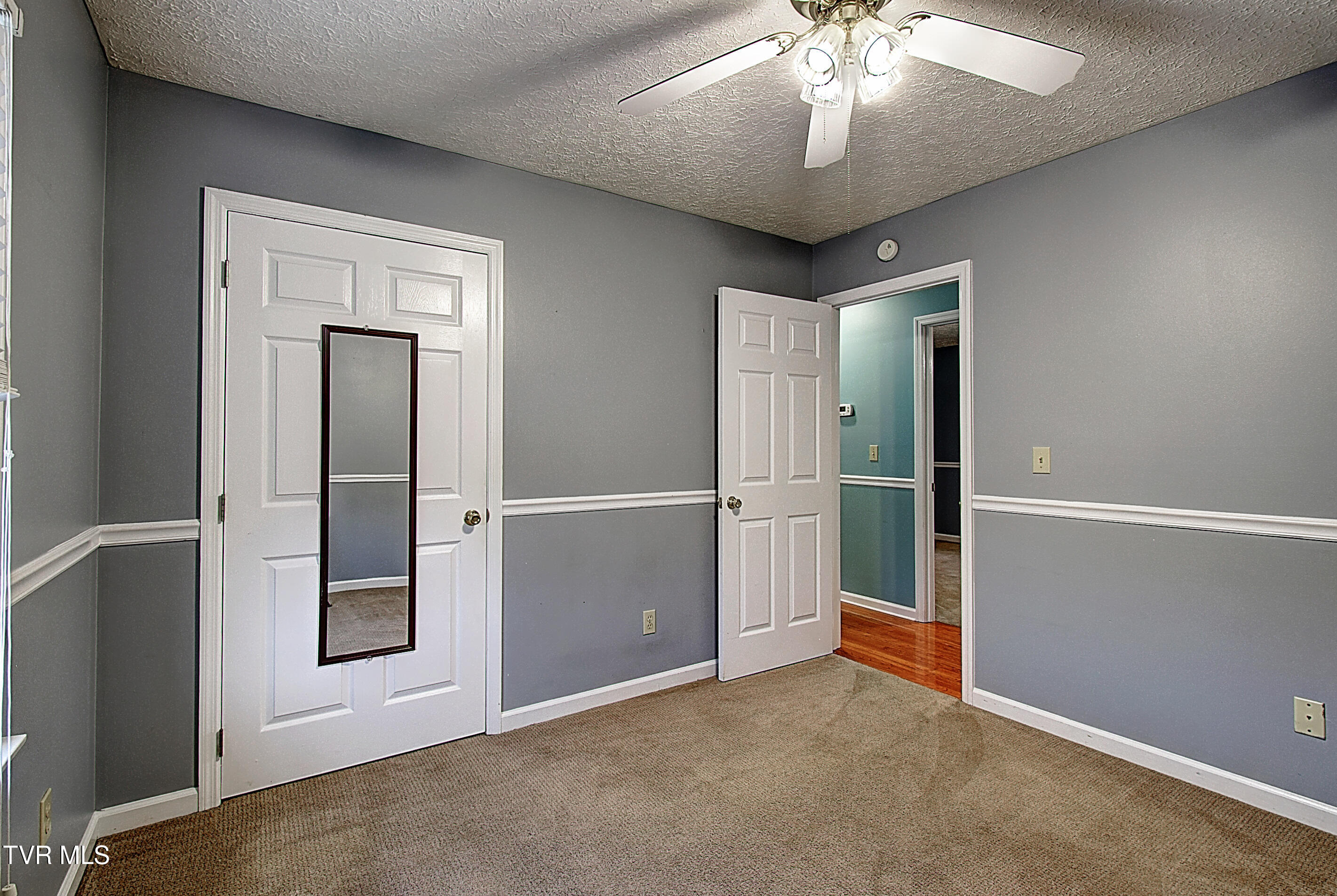 200 Mountain View Drive, Mount Carmel, Tennessee image 22