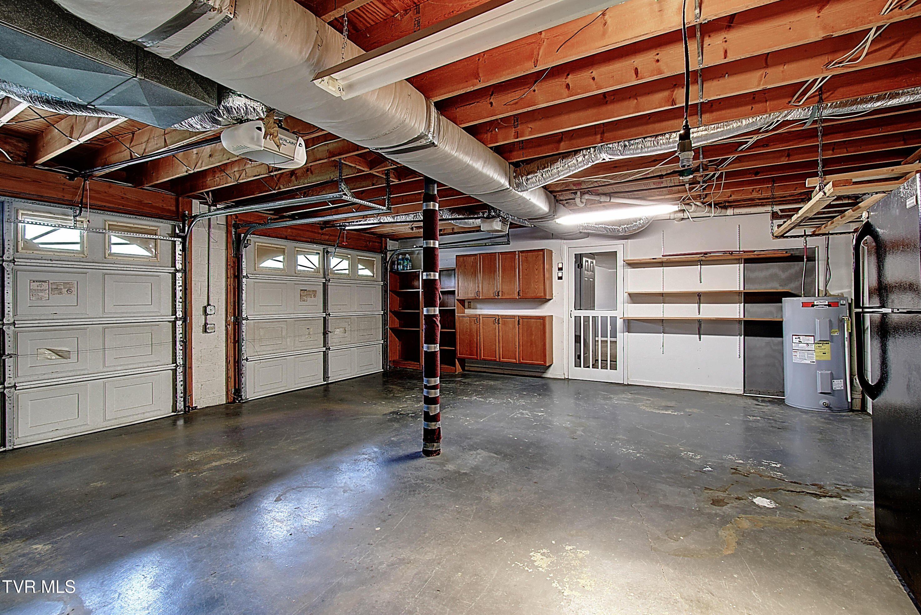 200 Mountain View Drive, Mount Carmel, Tennessee image 33