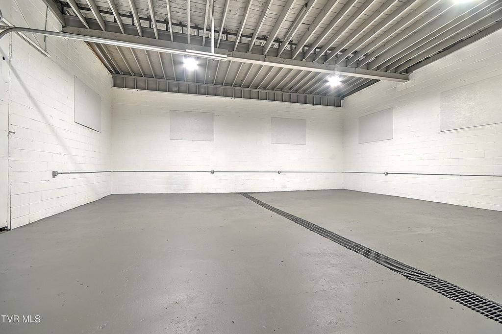 Photo of 1100 5th Street, Bristol, TN 37620 (MLS # 9988796)