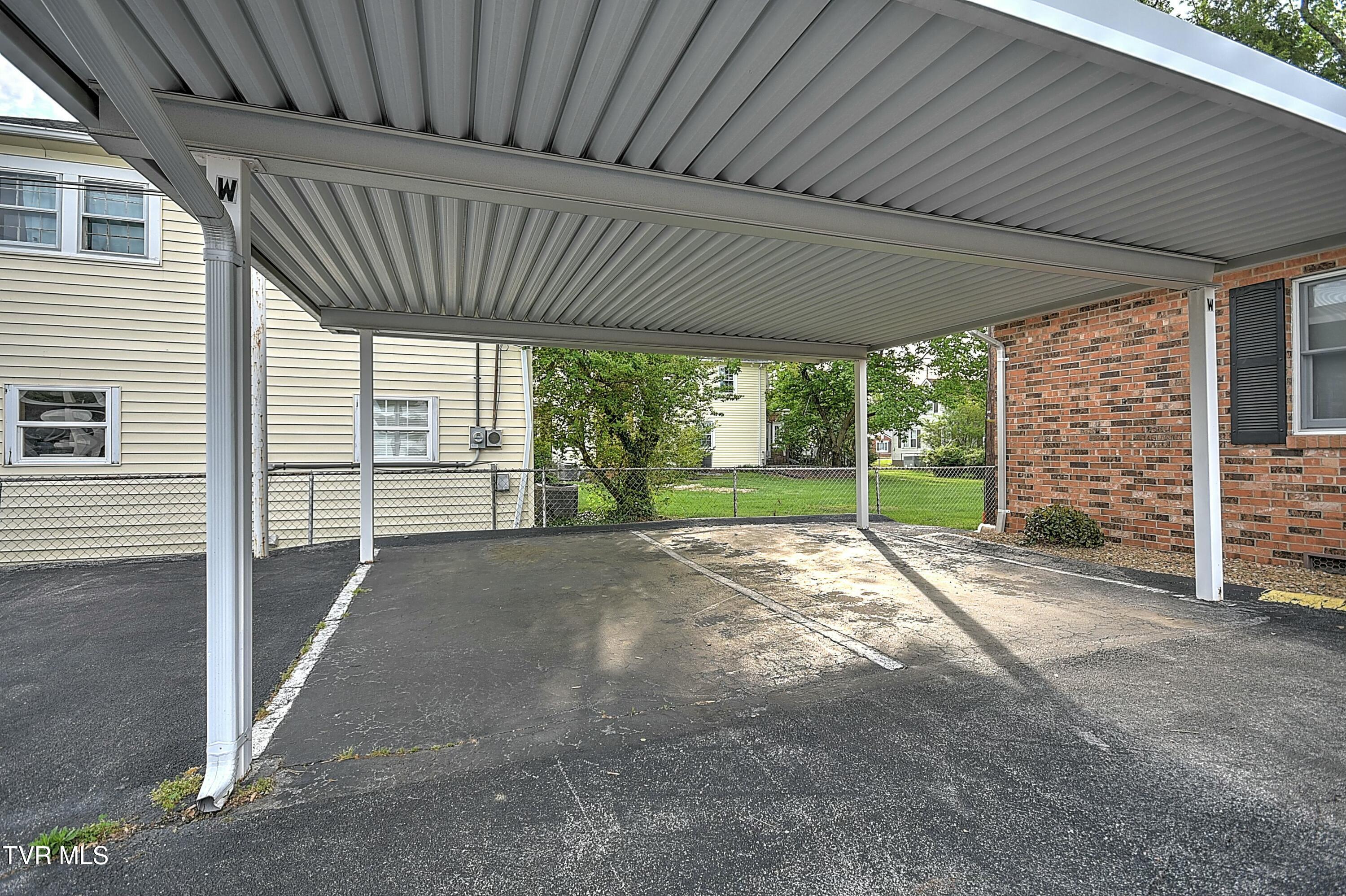 1544 Jessee St St #W, Kingsport, Tennessee image 3