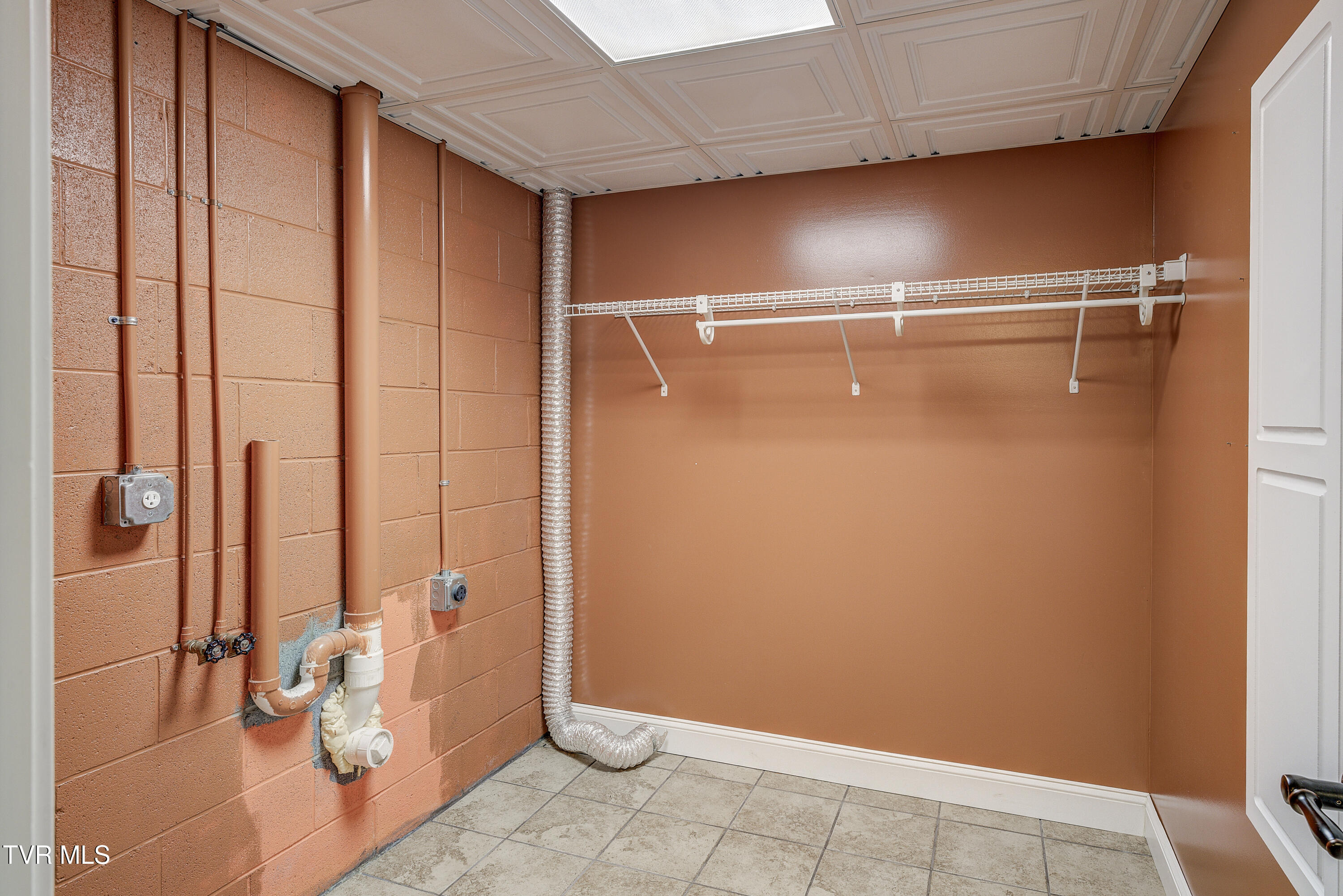 185 Thelma Hannabas Lane, Jonesborough, Tennessee image 32