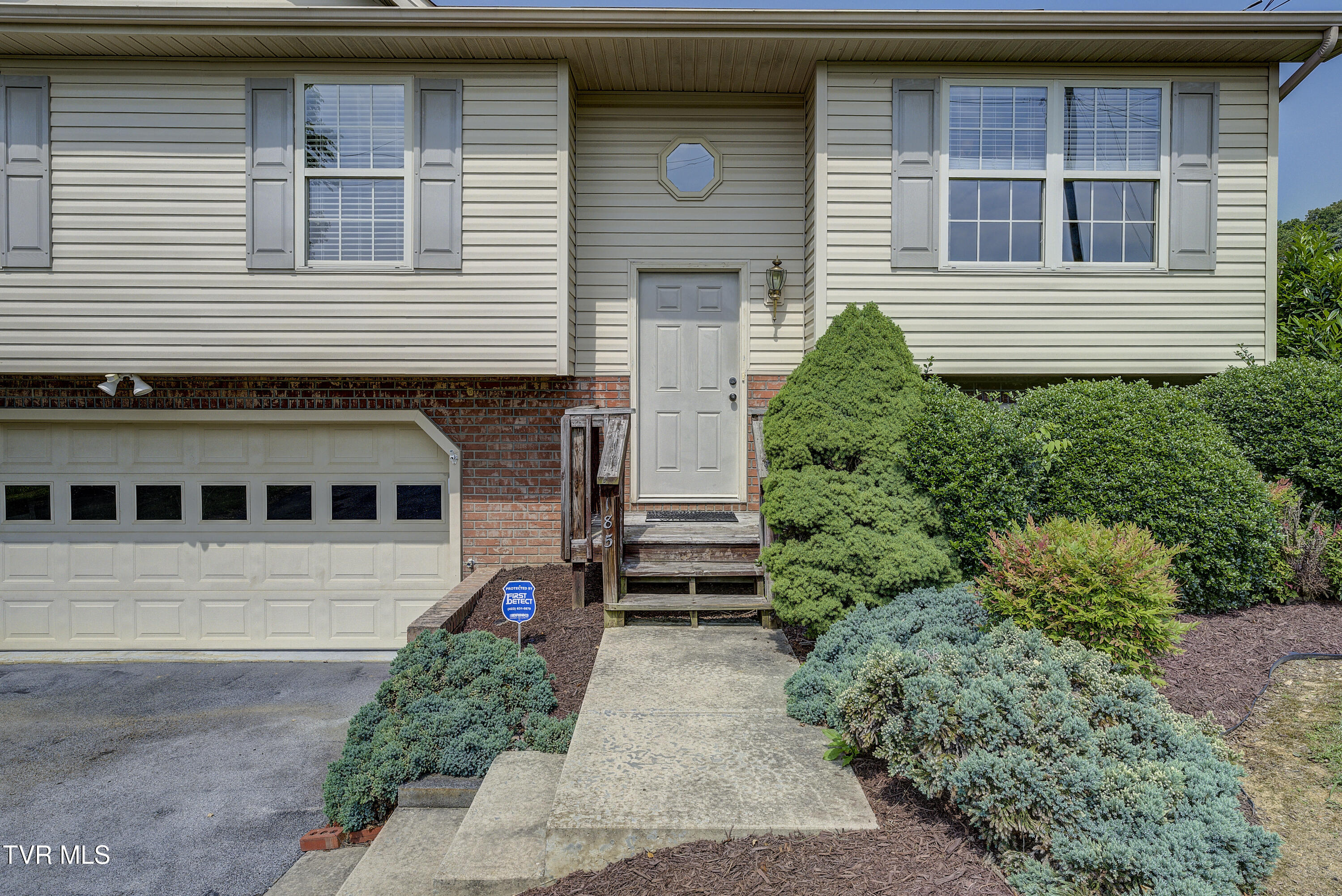 185 Thelma Hannabas Lane, Jonesborough, Tennessee image 4