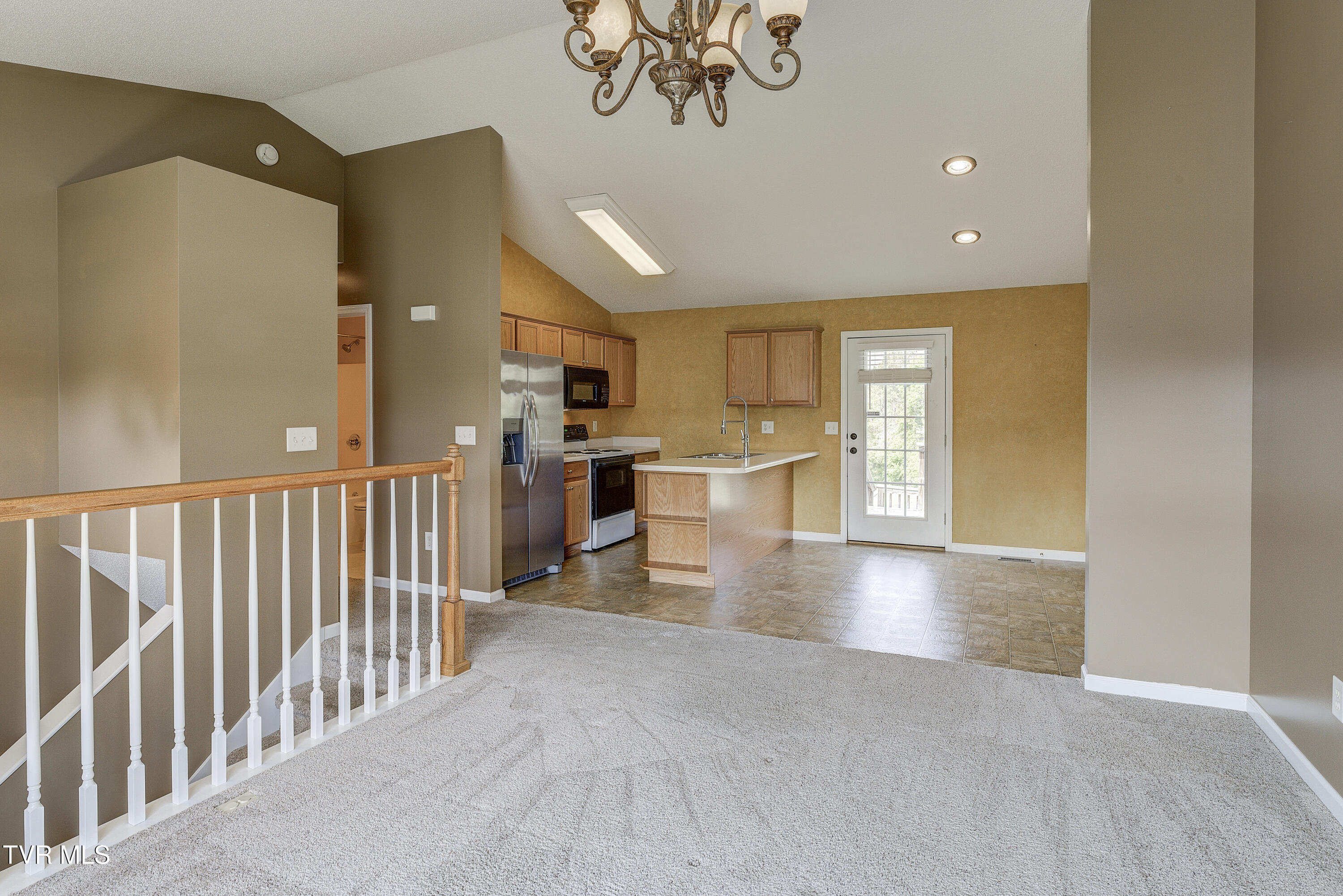 185 Thelma Hannabas Lane, Jonesborough, Tennessee image 8