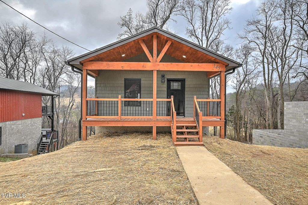 Photo of 145 Daniel Lane, Elizabethton, TN 37643 (MLS # 9989886)