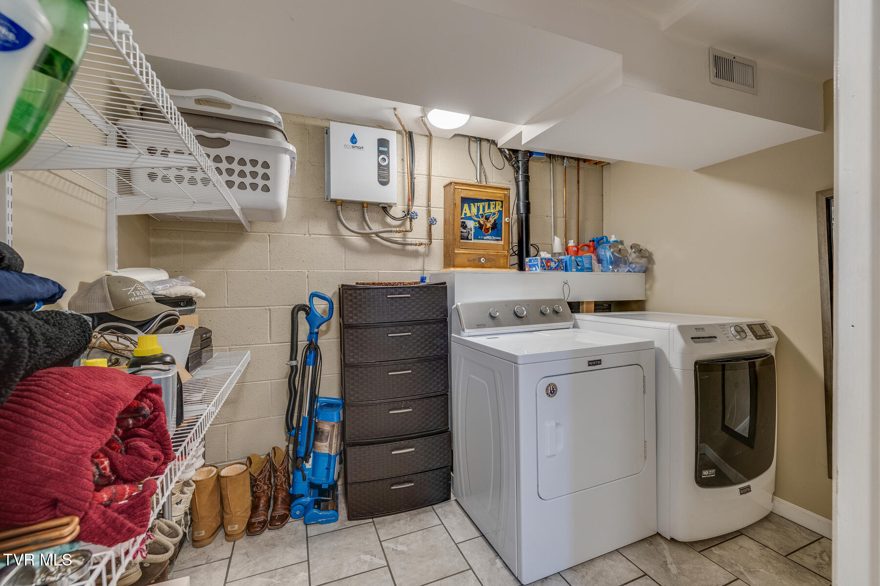 904 Hermitage Lane, Mount Carmel, Tennessee image 18