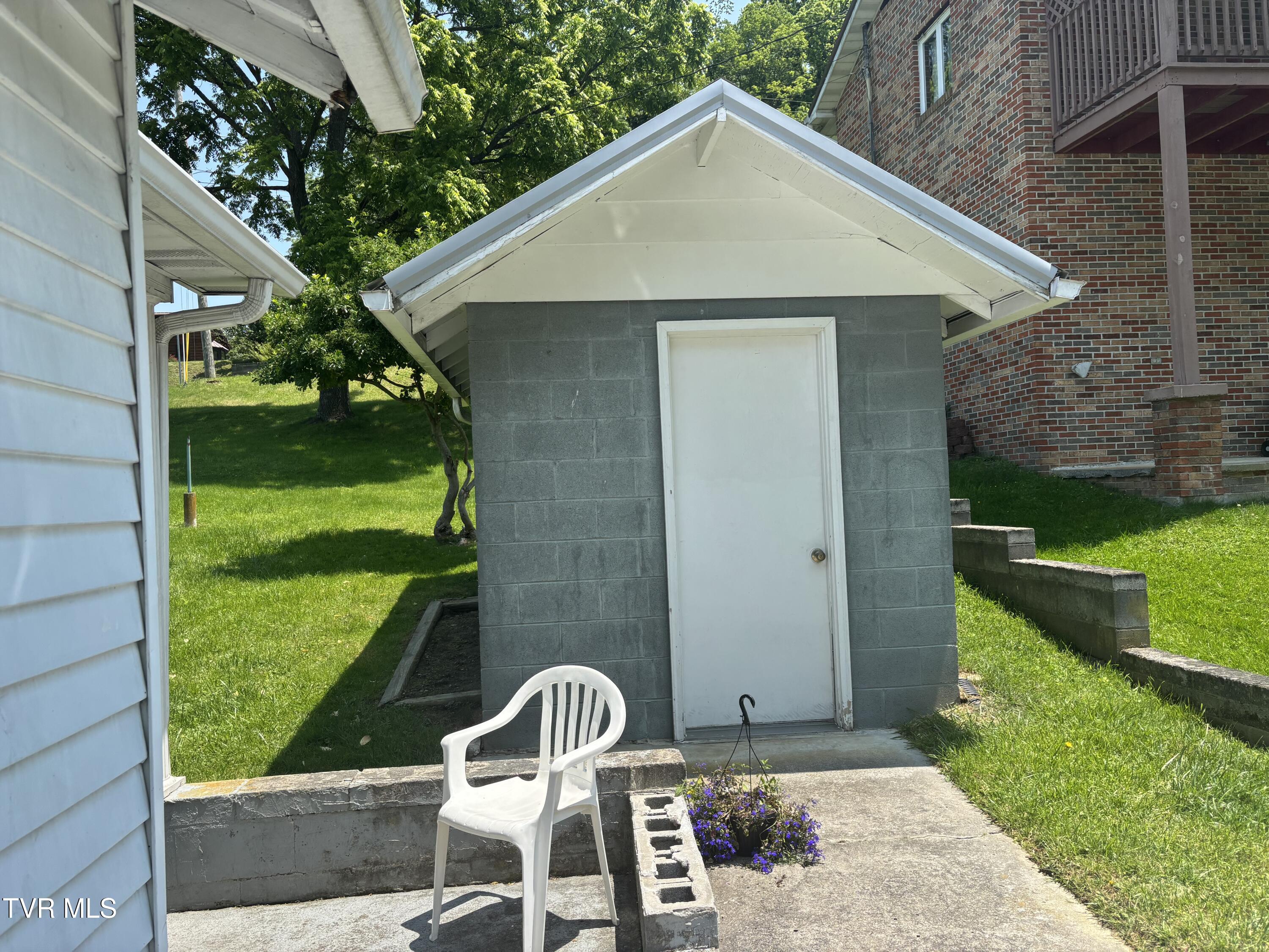 181 Powerhouse Hollow, Clintwood, Virginia image 7