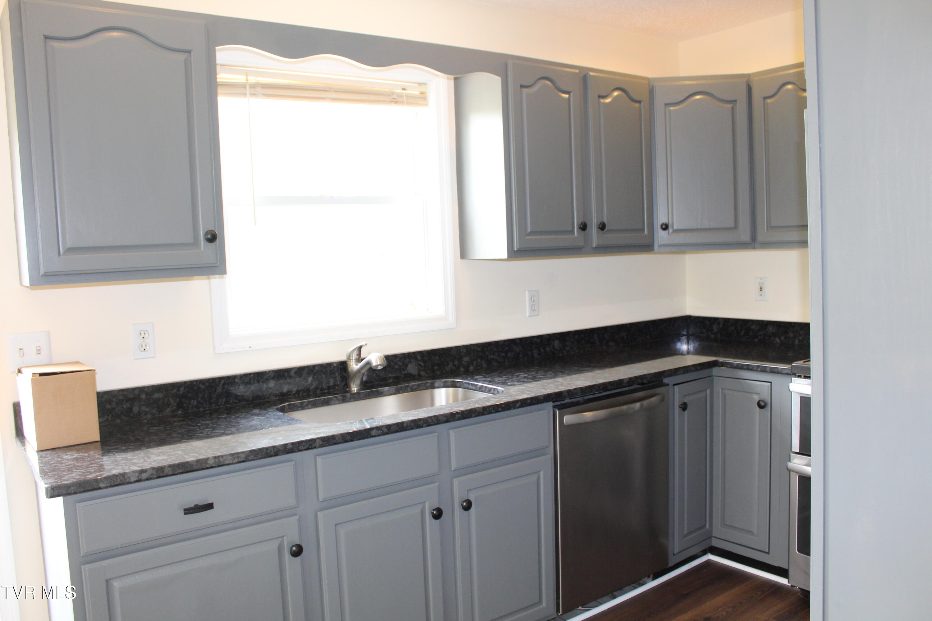 641 Dryden Heights Drive, Dryden, Virginia image 14
