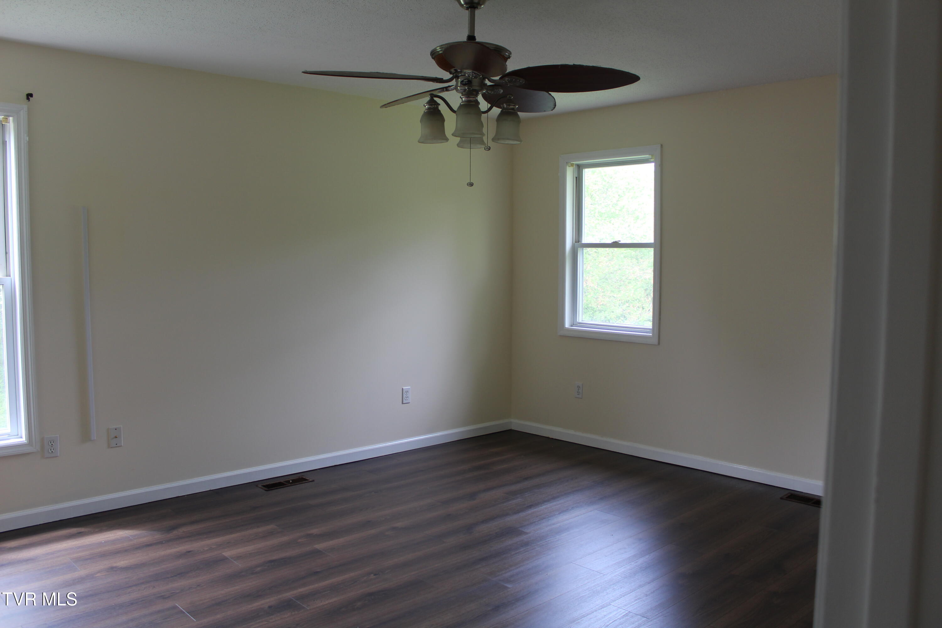 641 Dryden Heights Drive, Dryden, Virginia image 27