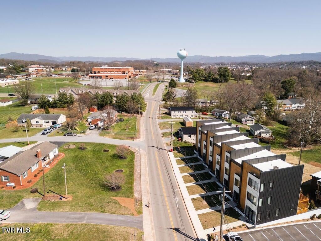 Photo of 1533 Pactolas Road #102, Johnson City, TN 37604 (MLS # 10002326)