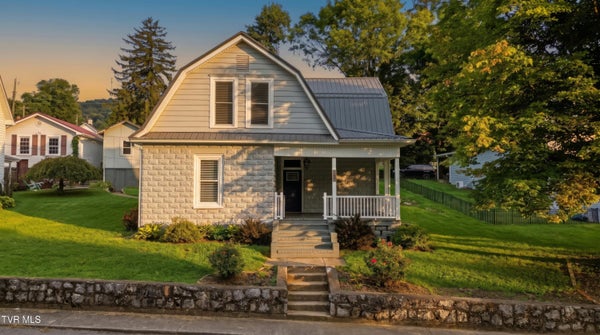 194 PARK ST, GATE CITY, VA 24251 - Image 4b4a8ba7baaff86a1fdb5b8c8f168a07/4135023055