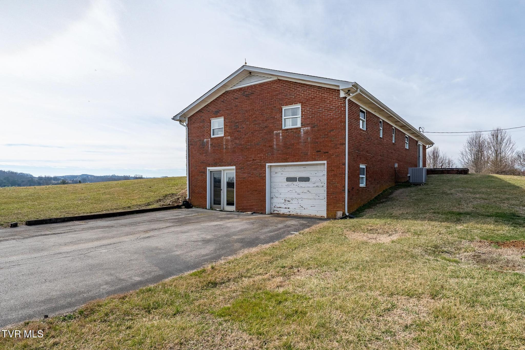 6421 Old Russellville Pike, Russellville, Tennessee image 48