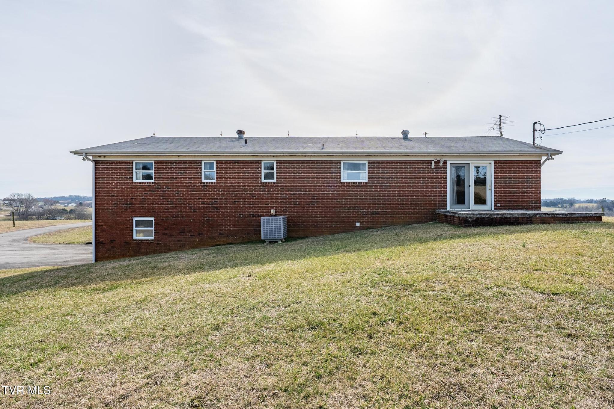 6421 Old Russellville Pike, Russellville, Tennessee image 49