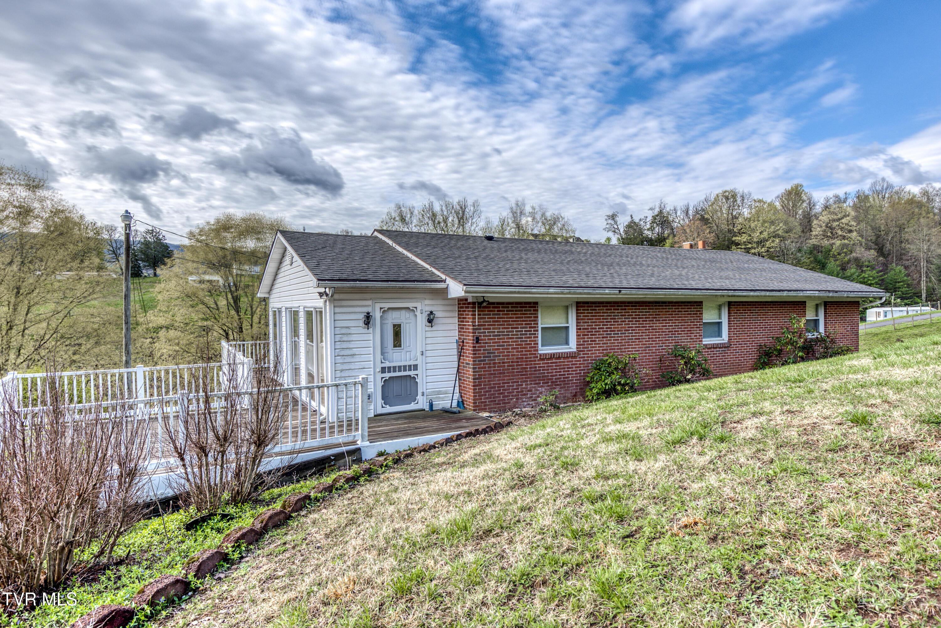 172 Lee Avenue, Lebanon, Virginia image 1