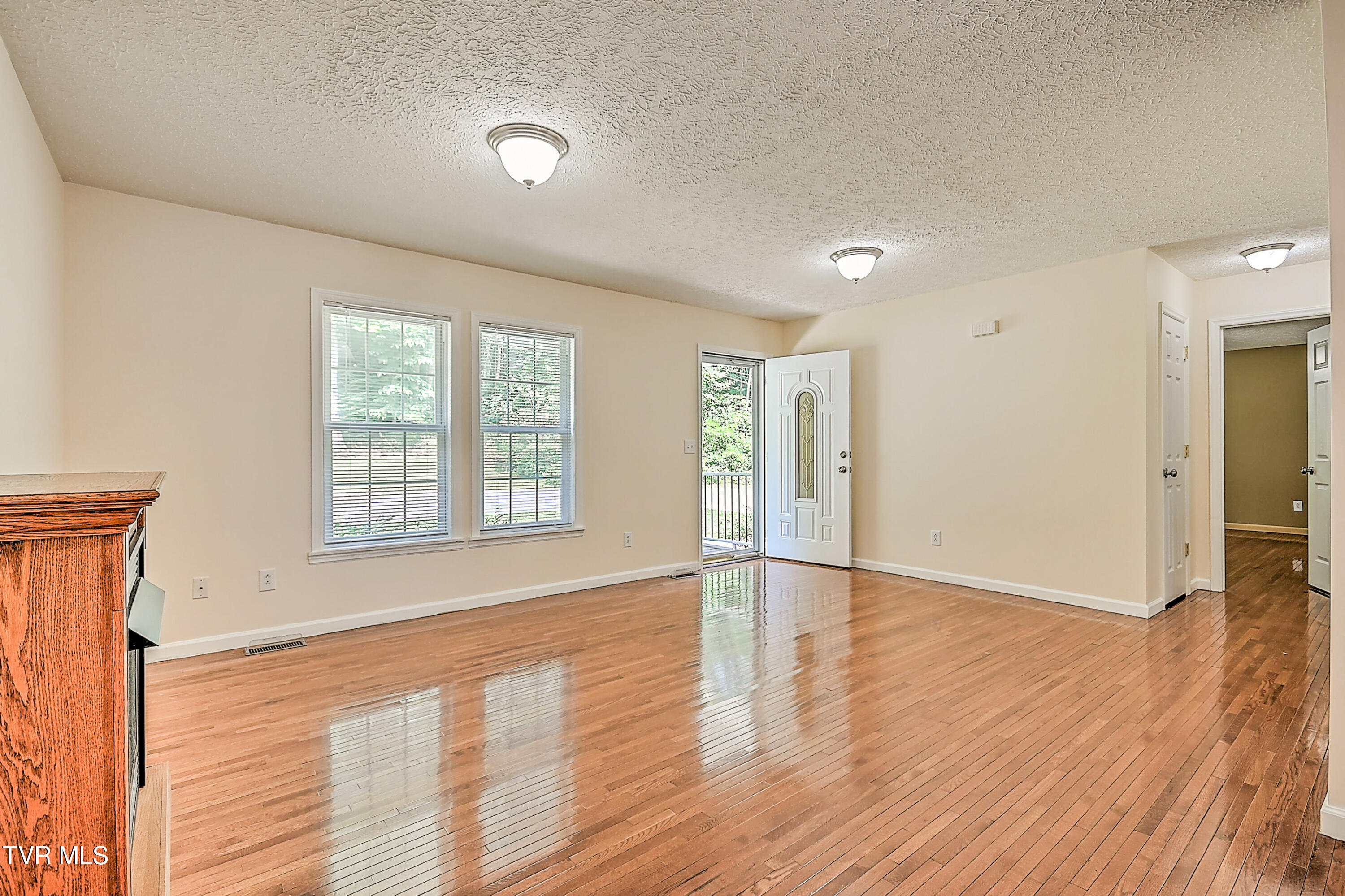 800 Lazywood Drive, Johnson City, Tennessee image 7