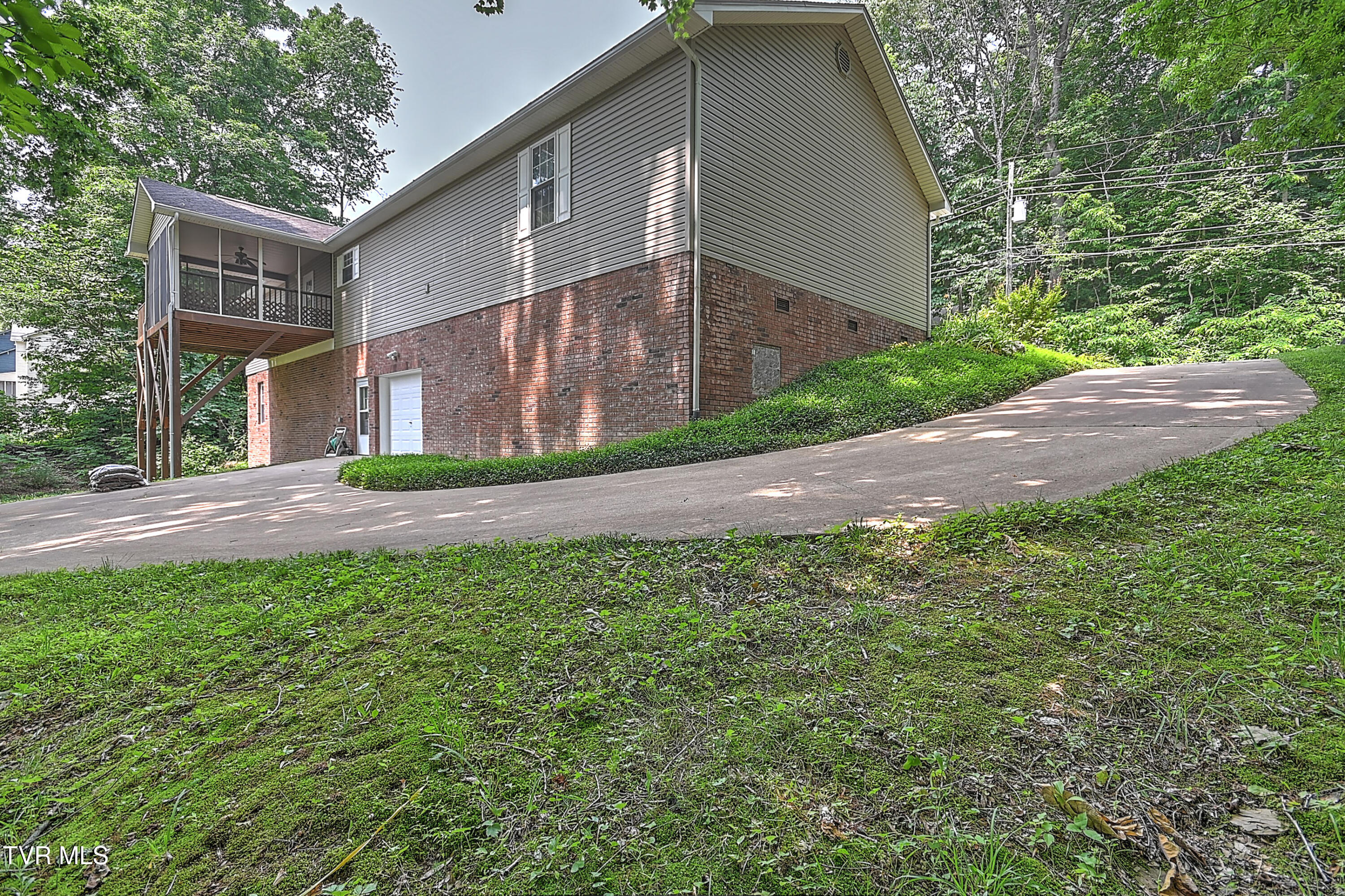 800 Lazywood Drive, Johnson City, Tennessee image 48
