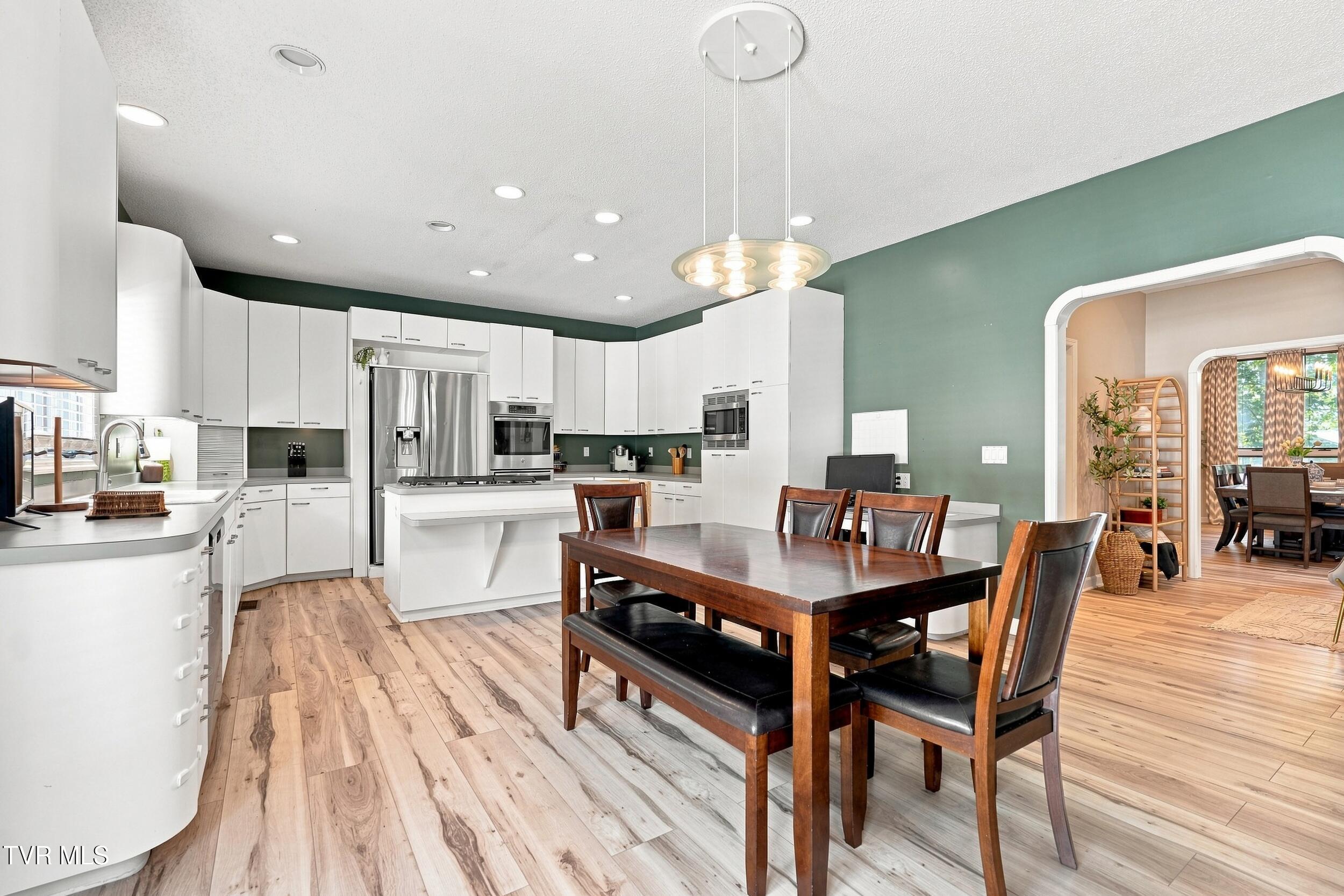 3335 Bondwood Circle