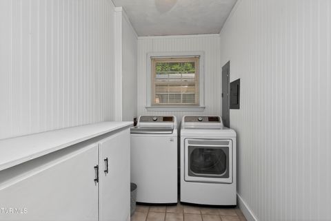 Tiny photo for 19260 Mercedes Drive, Abingdon, VA 24210 (MLS # 9986357)