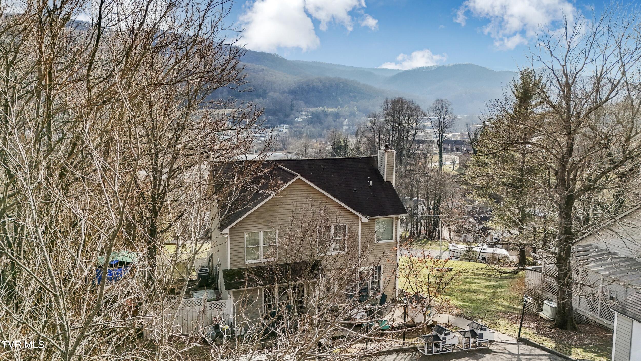 420 Oak Avenue, Norton, Virginia image 7