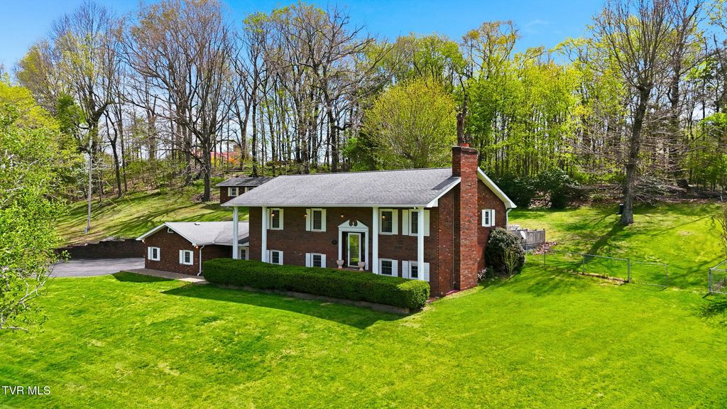 Photo of 64 Dye Drive, Lebanon, VA 24266 (MLS # 9994053)