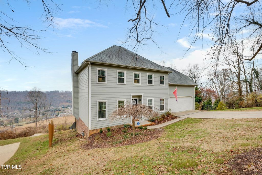 Photo of 4021 Lakota Place, Kingsport, TN 37664 (MLS # 9989113)