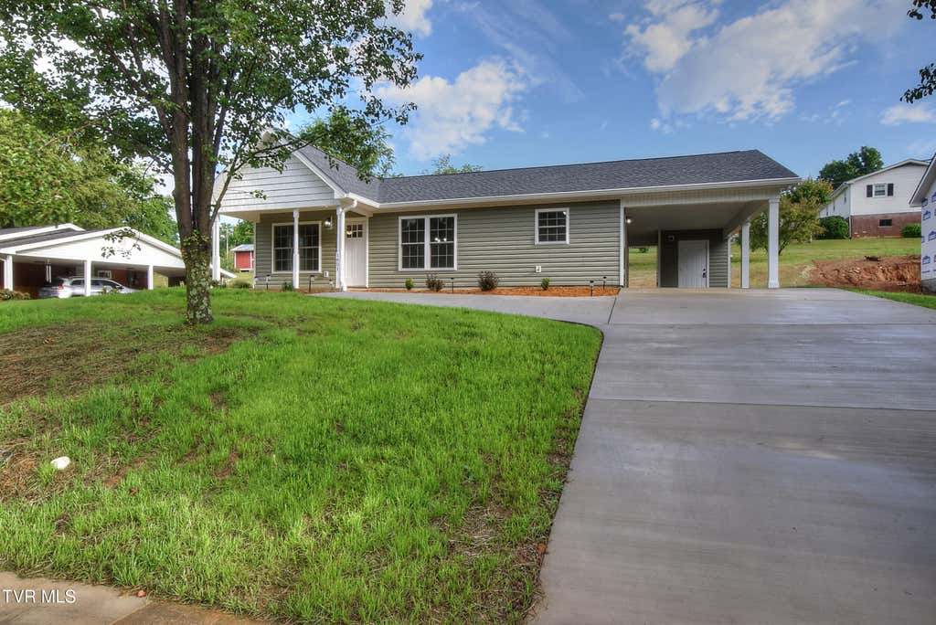 Photo of 1651 Siam Road, Elizabethton, TN 37643 (MLS # 9997132)