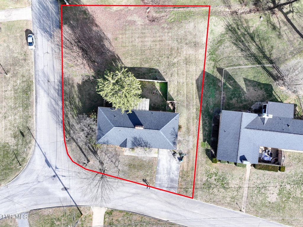 Photo of 113 Wayfair Drive, Greeneville, TN 37743 (MLS # 9990190)