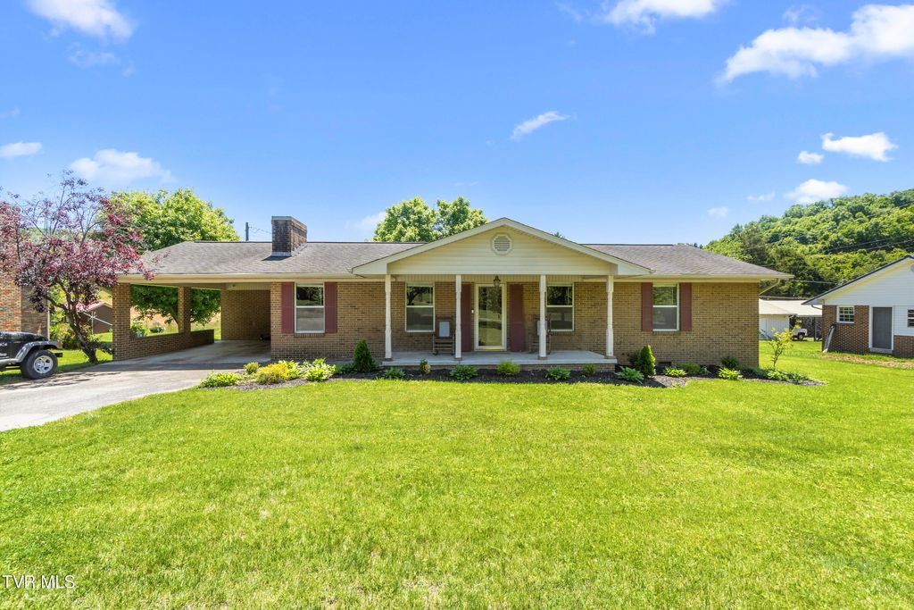 Photo of 140 Lena Drive, Rogersville, TN 37857 (MLS # 9995164)
