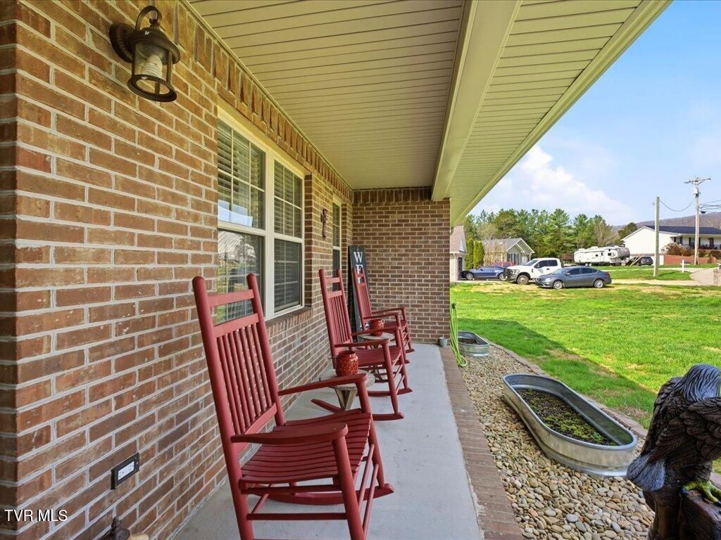 Photo of 197 Deer Ridge Drive, Rutledge, TN 37861 (MLS # 9992552)