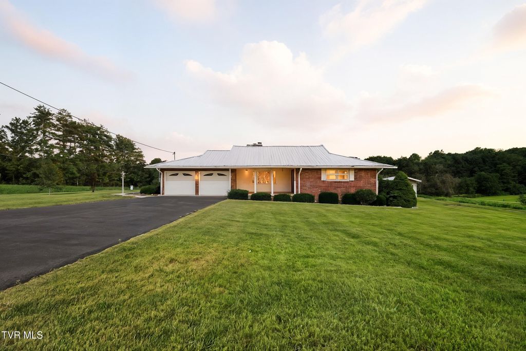 Photo of 1201 Gray Station Road, Gray, TN 37615 (MLS # 9985181)