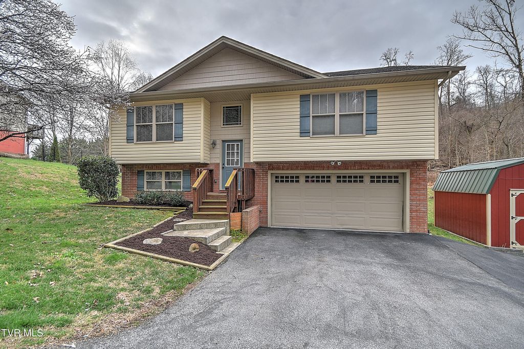 Photo of 251 New Hope Road, Jonesborough, TN 37659 (MLS # 9992224)