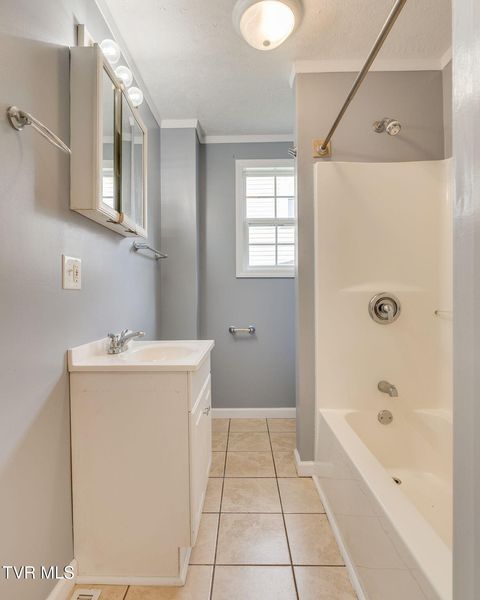 Tiny photo for 219 New Avenue, Erwin, TN 37650 (MLS # 9986453)
