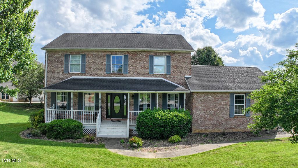 Photo of 410 Appian Way, Greeneville, TN 37745 (MLS # 9996099)