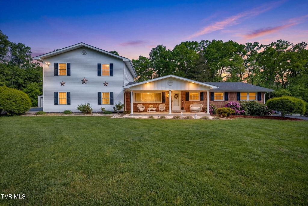 Photo of 404 Charleston Street, Weber City, VA 24290 (MLS # 9994633)