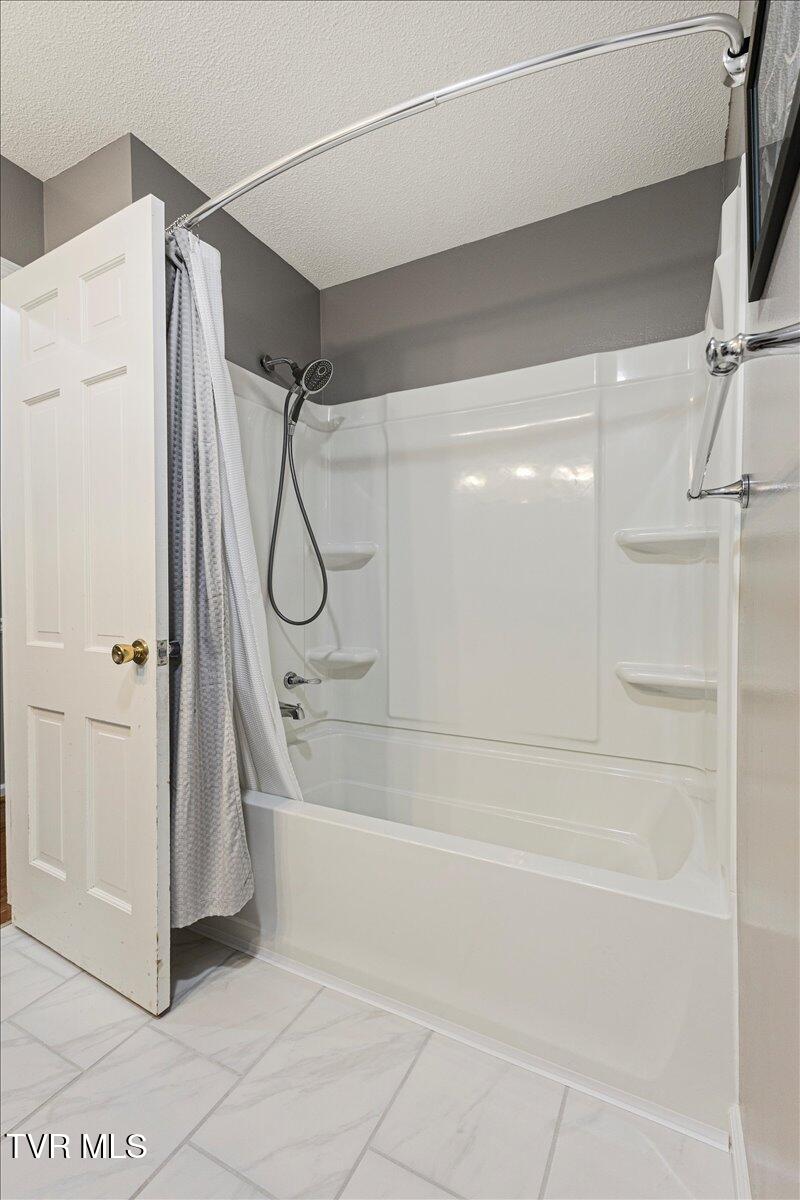 718 Montclair Drive, Johnson City, Tennessee image 33