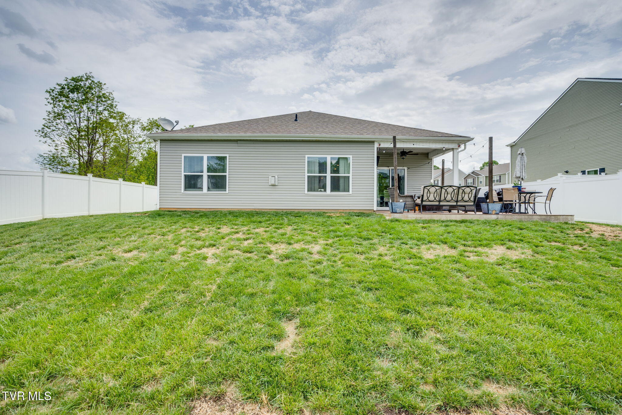 1063 Pampas Drive, Jonesborough, Tennessee image 32
