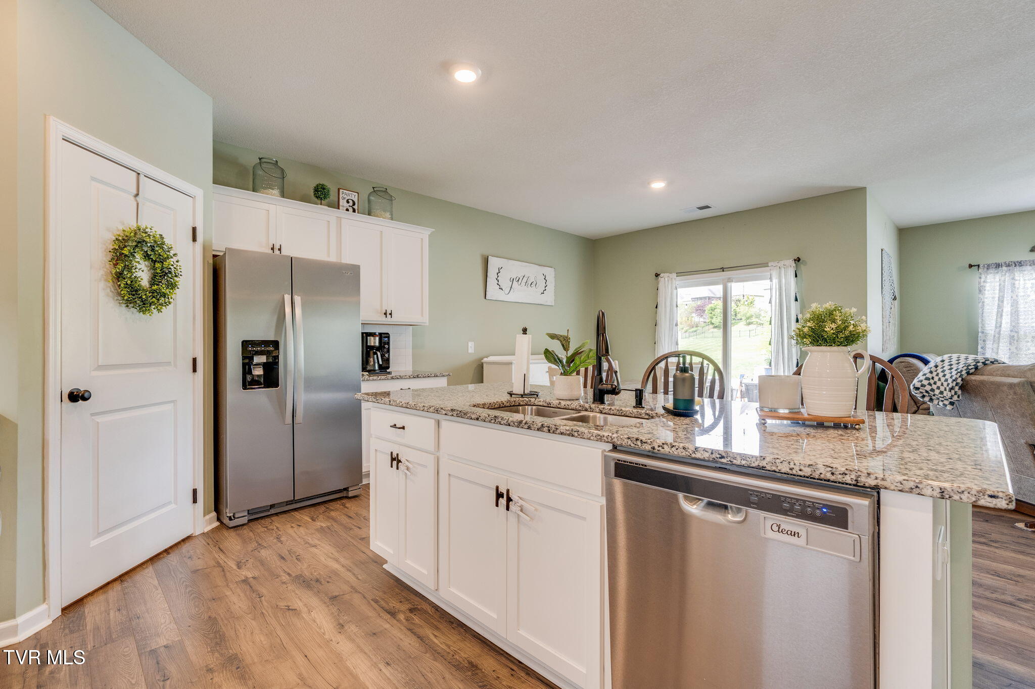 1063 Pampas Drive, Jonesborough, Tennessee image 10