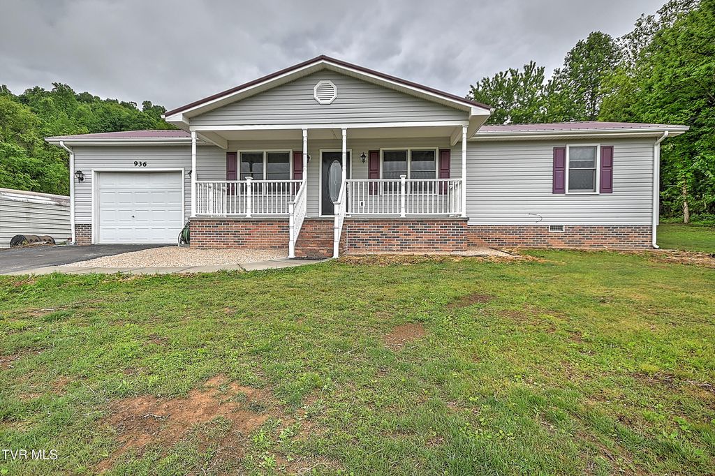 Photo of 936 Diane Avenue, Erwin, TN 37650 (MLS # 9995250)