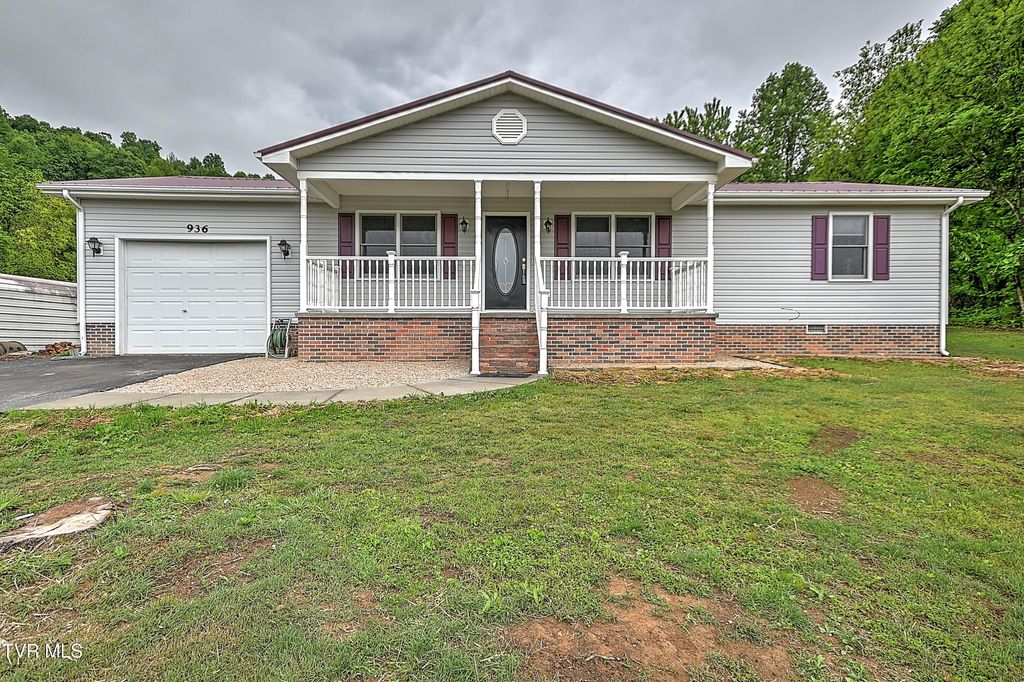 Photo of 936 Diane Avenue, Erwin, TN 37650 (MLS # 9995250)