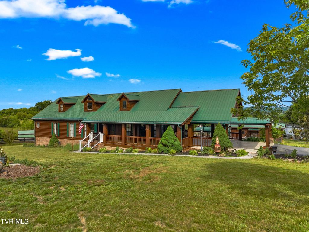 Photo of 299 Phillips Town Road, Bulls Gap, TN 37711 (MLS # 9995300)