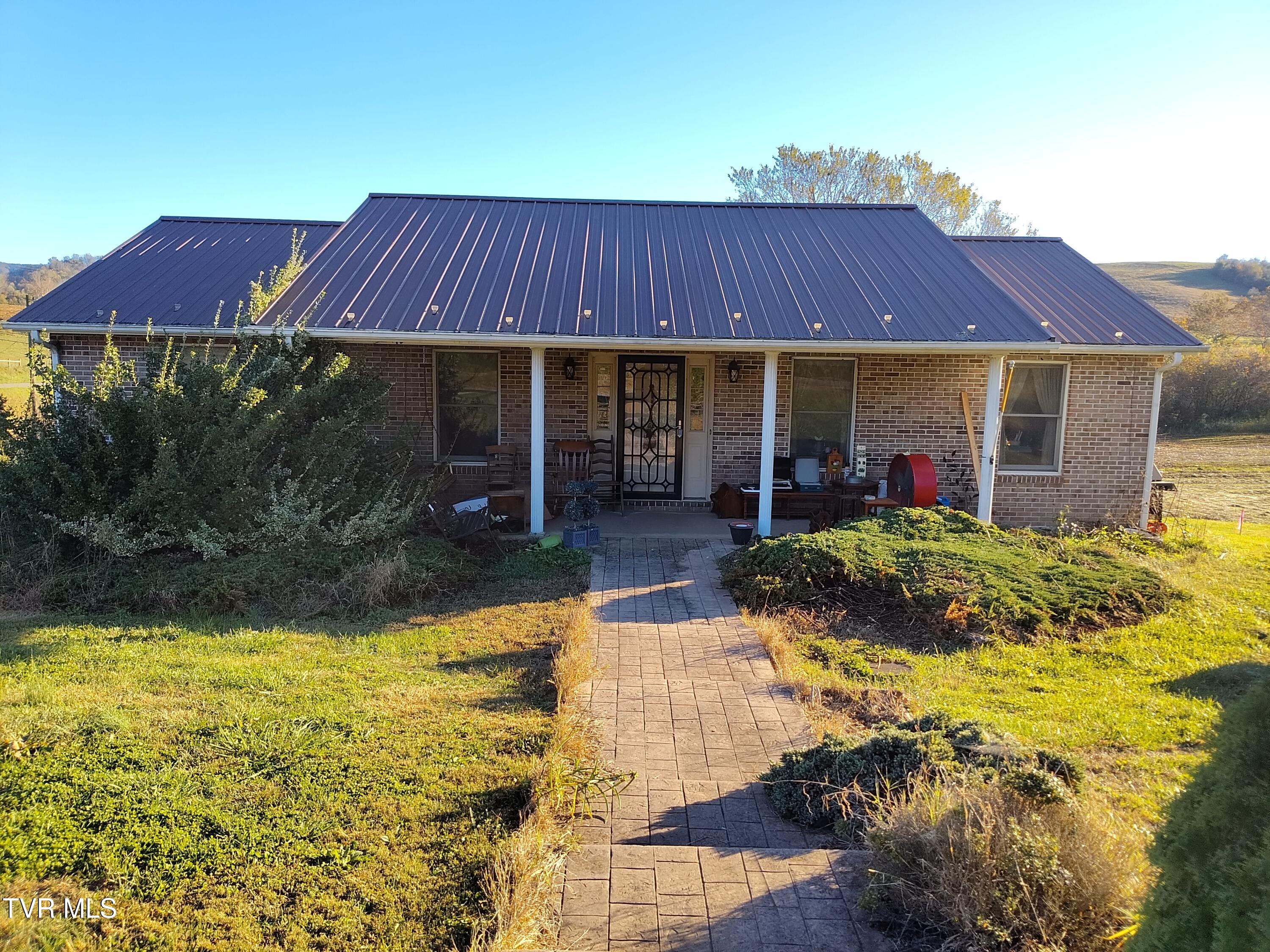2688 Saltville Highway