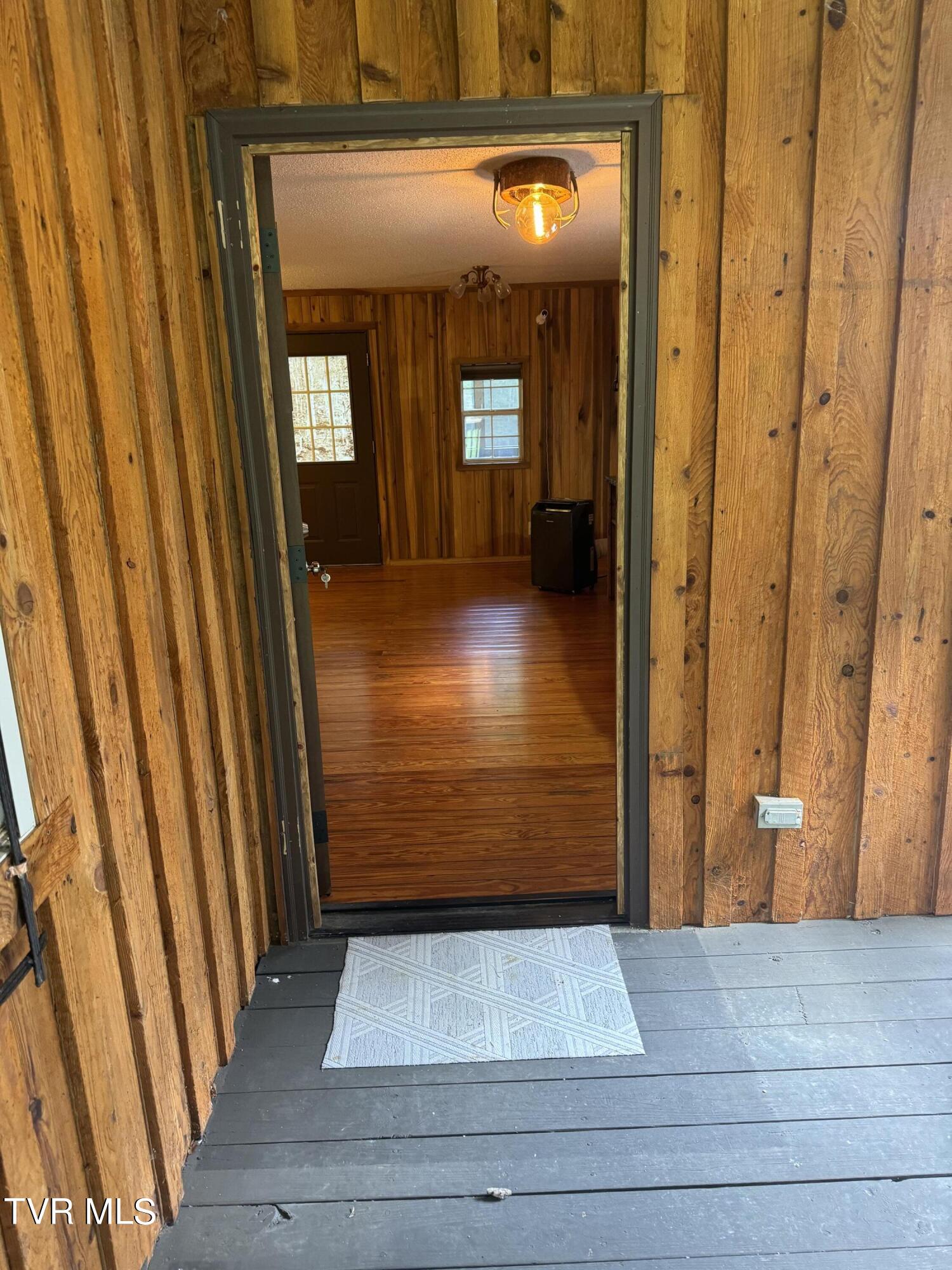 143 Doty Road, Roan Mountain, Tennessee image 11
