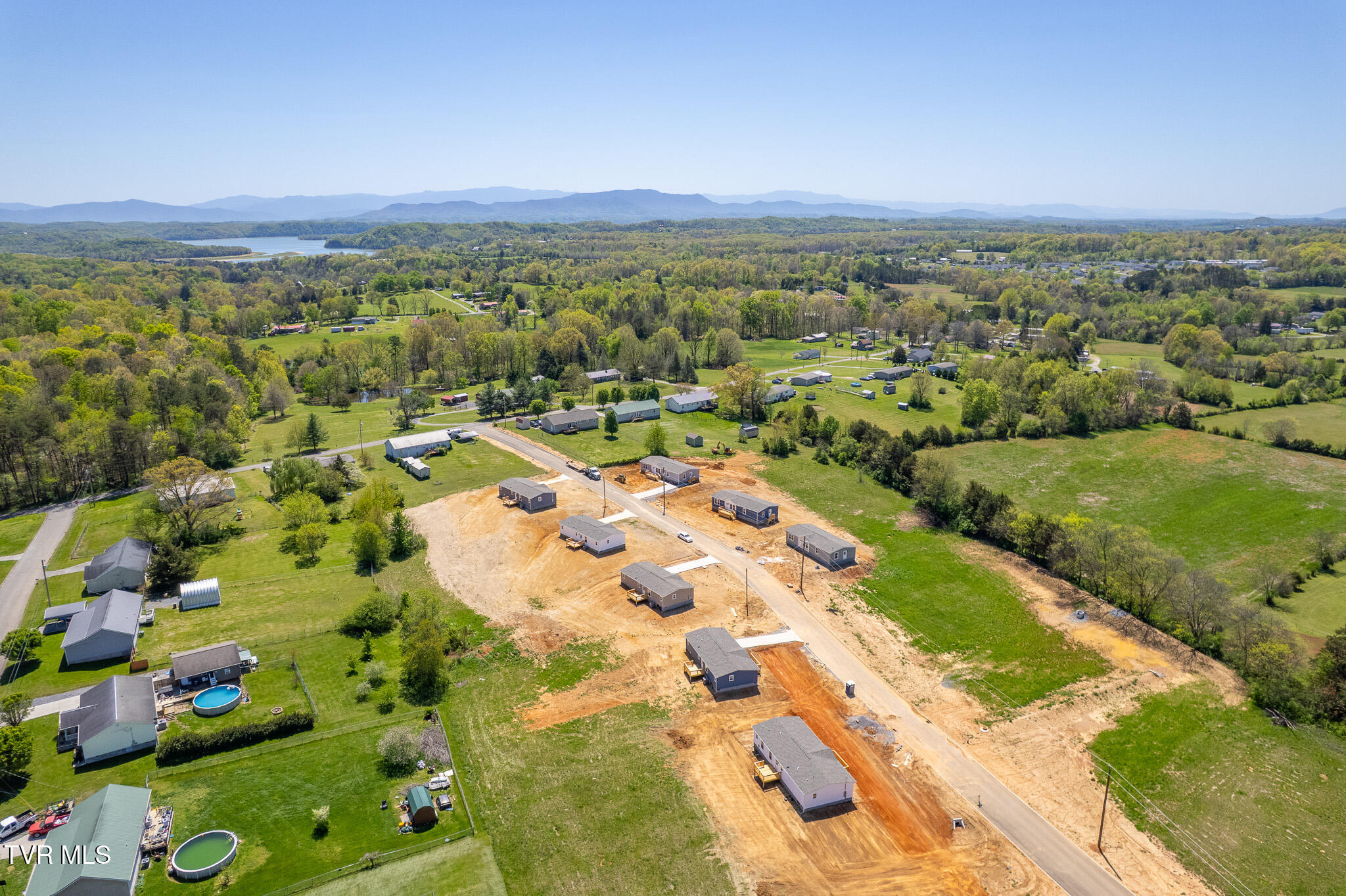 210 Songbird Way, White Pine, Tennessee image 13