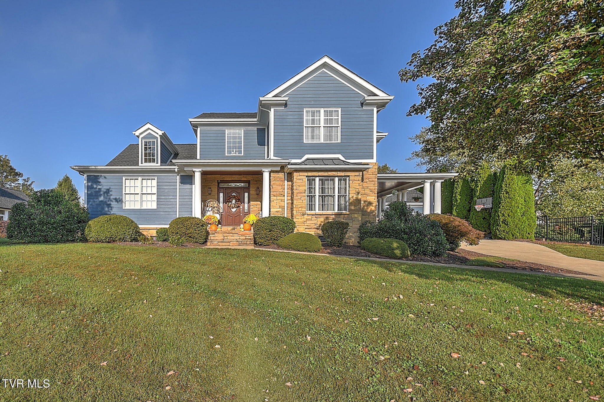 149 Grande Harbor Way
