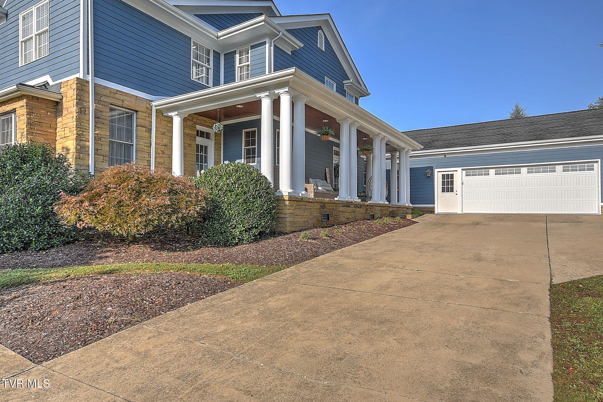 149 Grande Harbor Way