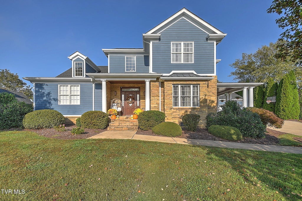 Photo of 149 Grande Harbor Way, Blountville, TN 37617 (MLS # 10002109)