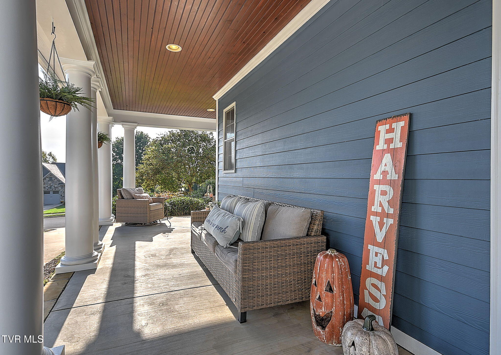 149 Grande Harbor Way