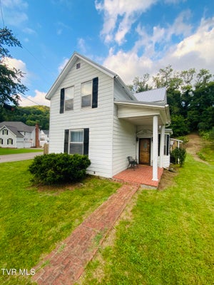 232 CHESTNUT ST NW, NORTON, VA 24273 - Image 4d76bf30b42e5b3fe339f8e9d4a2a763/3293242087