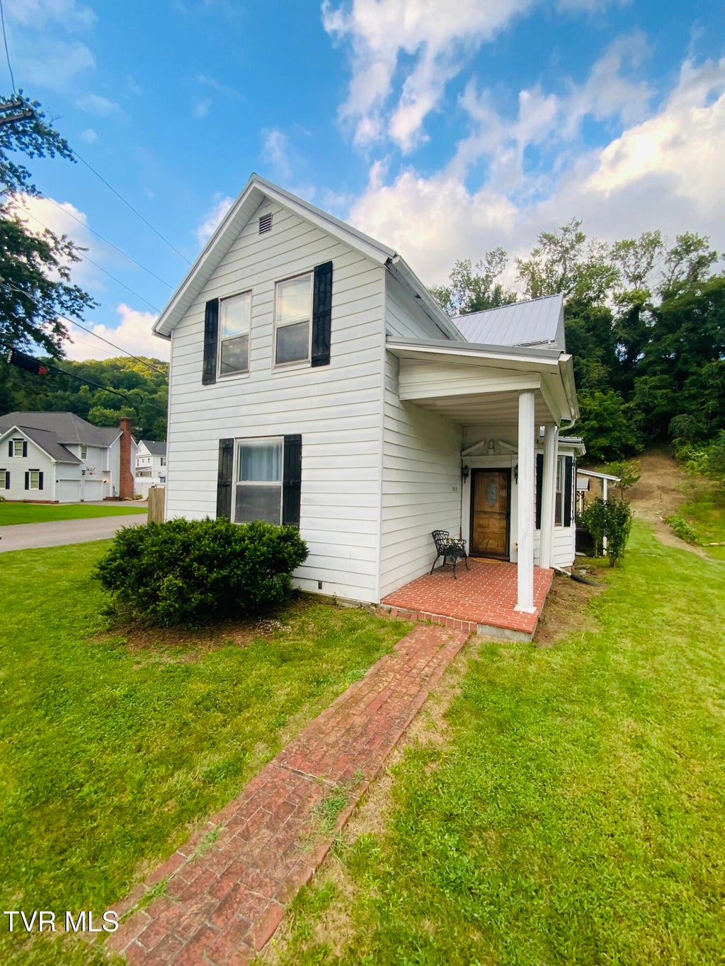 Photo of 232 Chestnut Street, Norton, VA 24273 (MLS # 9999916)