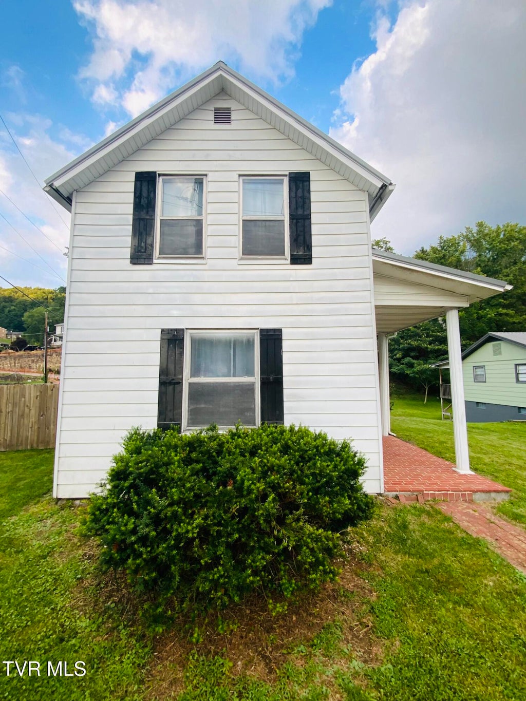 Photo of 232 Chestnut Street, Norton, VA 24273 (MLS # 9999916)