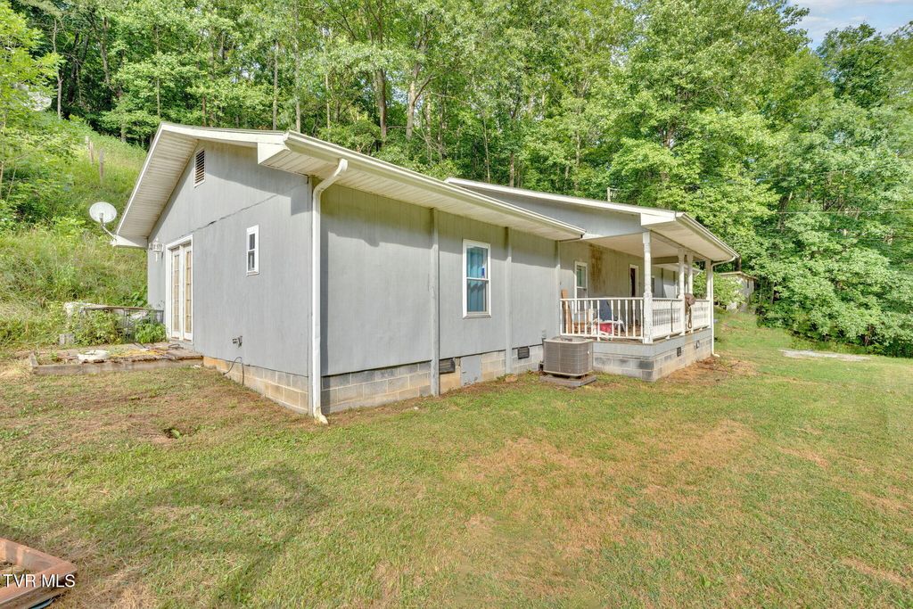 Photo of 431 Strong Hollow Lane, Fort Blackmore, VA 24250 (MLS # 9984016)